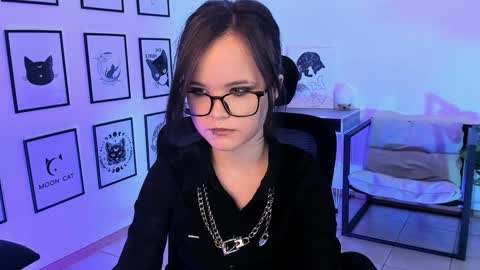 Your sweet girl online show from 02.06.25