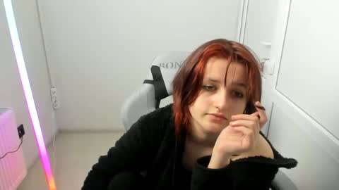 Evie online show from 04.30.26