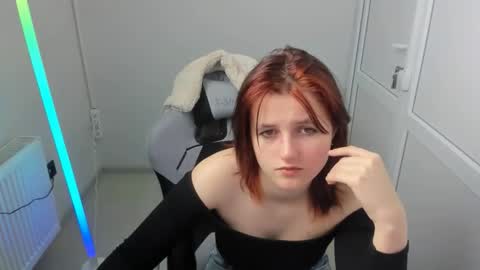 Evie online show from 05.04.26