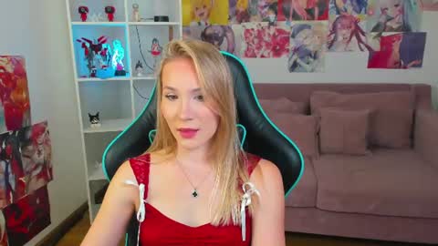 elaravoltage online show from 07.31.26
