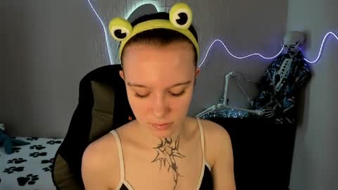 elastikiss online show from 04.04.26