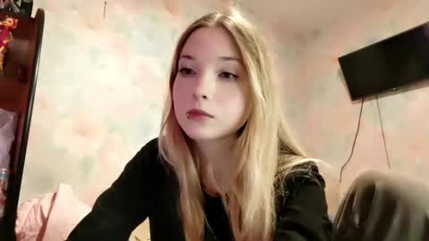 MIa online show from 04.08.26