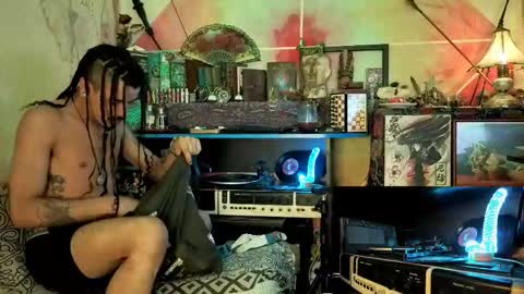 Snapshot of eleazar_blake chatting on 11.27.25 Sir Eleazar online show from 11.27.25