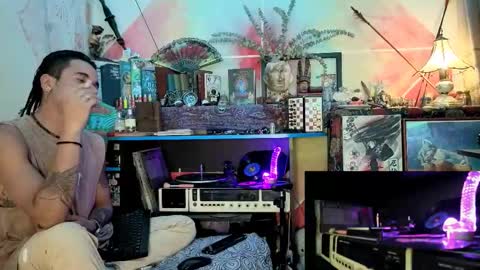 Snapshot of eleazar_blake chatting on 12.15.25 Sir Eleazar online show from 12.15.25