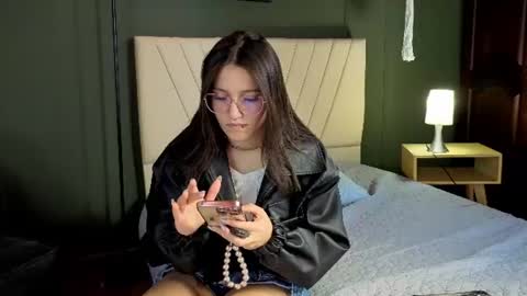 Snapshot of elecktra_sweet chatting on 06.16.26 Elecktra online show from 06.16.26