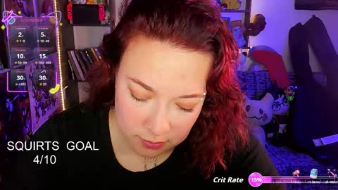 Snapshot of electricsapphire chatting on 12.22.25 Alejandra online show from 12.22.25