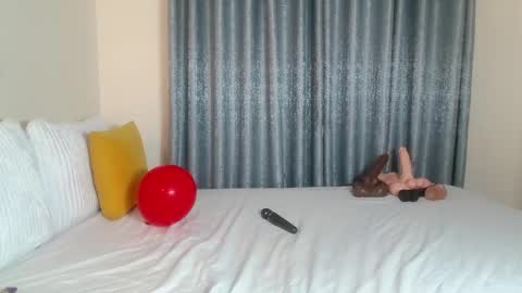 Nika online show from 12.27.24