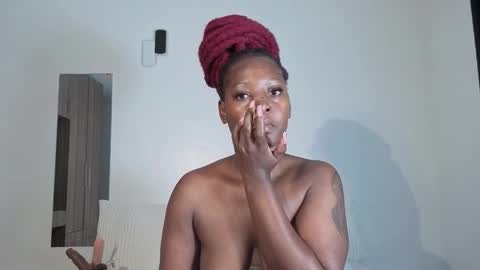 Nika online show from 10.30.25