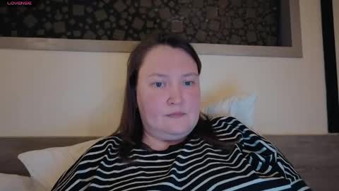 elegant_pleasure online show from 04.15.26