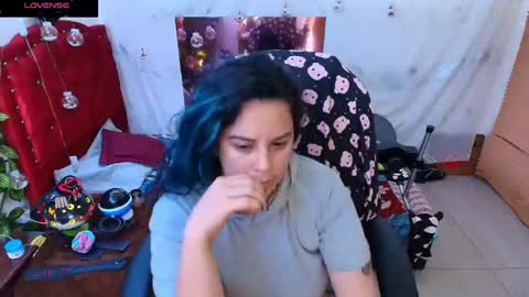 Snapshot of elektra_91 chatting on 01.18.25 elektra online show from 01.18.25