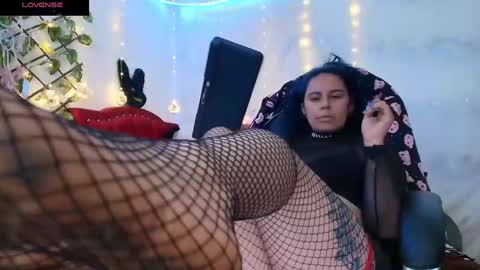 Snapshot of elektra_91 chatting on 01.26.25 elektra online show from 01.26.25