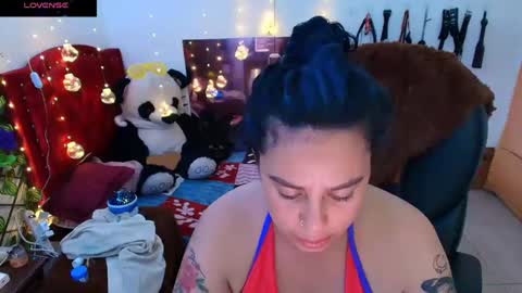 Snapshot of elektra_91 chatting on 02.04.25 elektra online show from 02.04.25