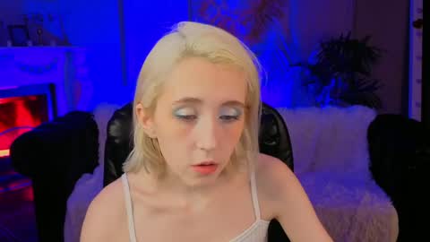 Elen  online show from 04.28.26