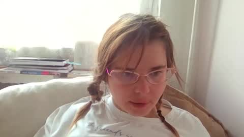 Snapshot of elenaflirt chatting on 12.16.25 Elena online show from 12.16.25