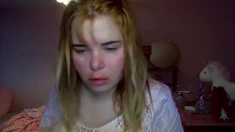 Snapshot of elenaflirt chatting on 12.21.25 Elena online show from 12.21.25