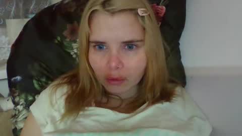 Snapshot of elenaflirt chatting on 02.11.26 Elena online show from 02.11.26