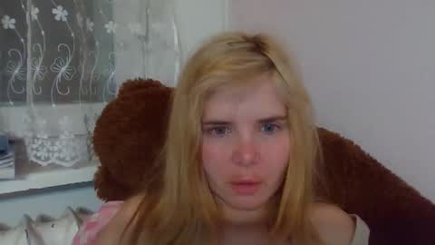 Snapshot of elenaflirt chatting on 02.28.26 Elena online show from 02.28.26