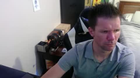 Snapshot of elevatetlb chatting on 09.20.25 Walker online show from 09.20.25