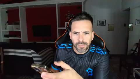 Snapshot of elfetas chatting on 01.02.25 elfetas online show from 01.02.25