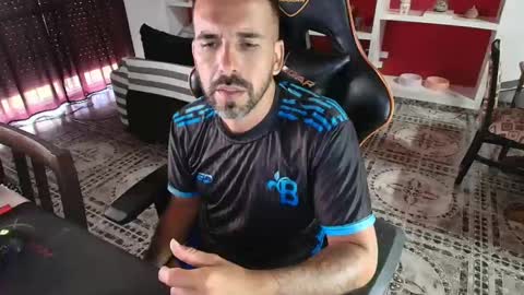 Snapshot of elfetas chatting on 03.09.25 elfetas online show from 03.09.25