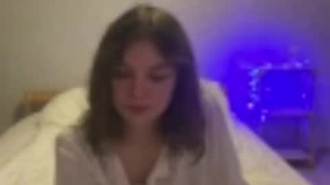 Mila online show from 04.14.26