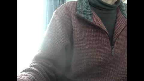 elfyonee online show from 12.26.24