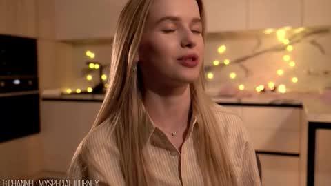 Eli online show from 11.21.25