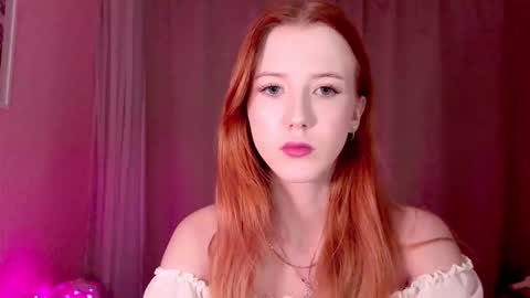 Snapshot of eli_vibe chatting on 10.11.25 Eliza online show from 10.11.25