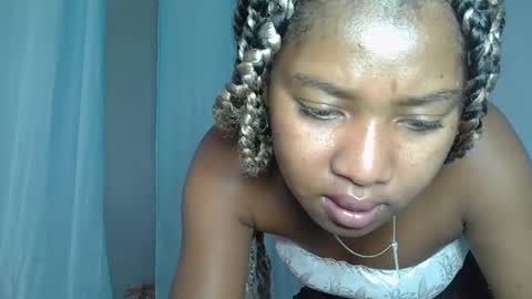 elia011 online show from 01.19.25