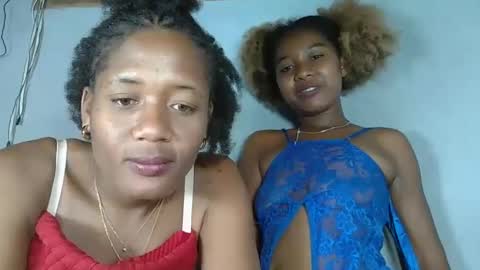 elia011 online show from 02.09.25