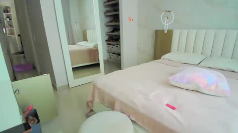 Eliana Bort online show from 03.13.26