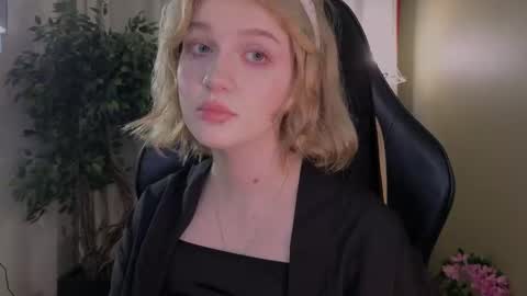 Ellie online show from 02.25.26