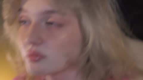 Ellie online show from 04.01.26