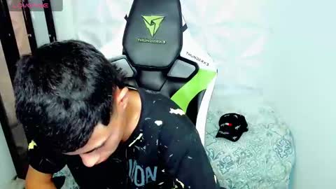 Snapshot of elii_797 chatting on 12.04.24 bby-santy online show from 12.04.24