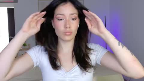 eliiih_ online show from 09.28.25