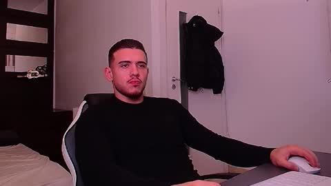 ElijahThorne online show from 12.22.25