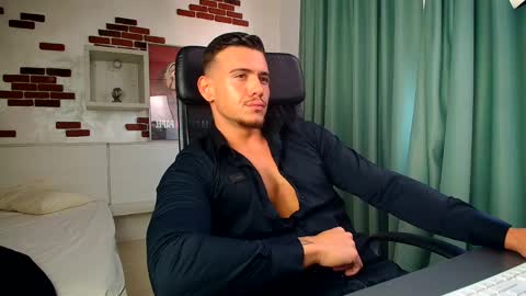 Snapshot of elijahthorne chatting on 03.21.26 ElijahThorne online show from 03.21.26