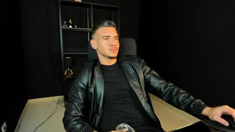 Snapshot of elijahthorne chatting on 04.16.26 ElijahThorne online show from 04.16.26