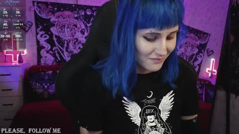 Snapshot of elika_kay chatting on 01.12.25 MORE ME online show from 01.12.25