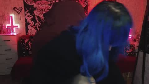 Snapshot of elika_kay chatting on 01.24.25 MORE ME online show from 01.24.25