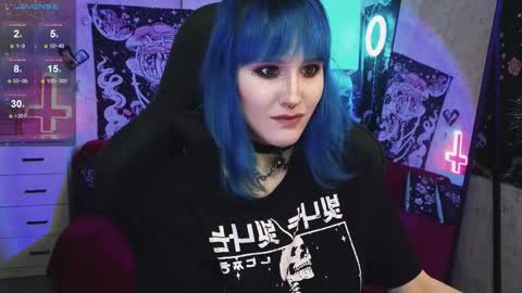 Snapshot of elika_kay chatting on 03.07.25 MORE ME online show from 03.07.25