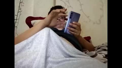 Snapshot of elimposstor chatting on 12.16.25 elimposstor online show from 12.16.25