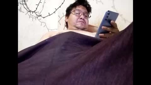 Snapshot of elimposstor chatting on 04.04.26 elimposstor online show from 04.04.26