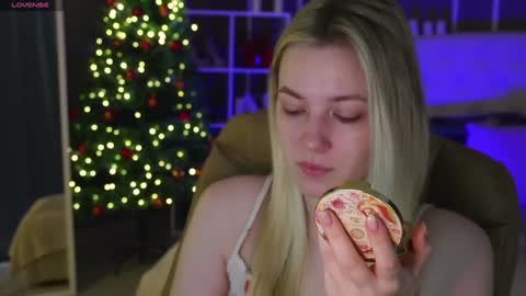 Elina online show from 01.12.25