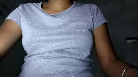 elina_roy03 online show from 11.01.25