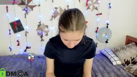elina_x online show from 06.13.26