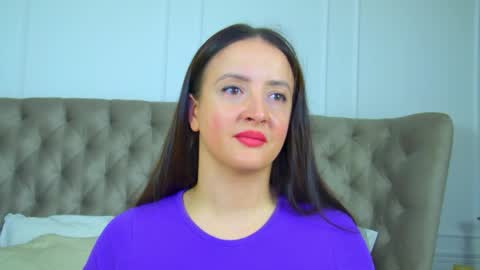 ElinaBellucci online show from 04.06.26