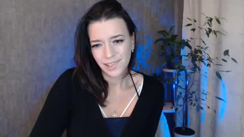 Elina online show from 12.18.25