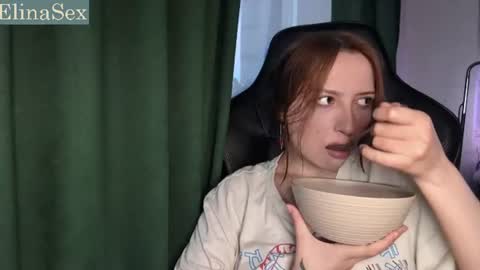 Snapshot of elinasexxx chatting on 07.08.26 Elina online show from 07.08.26