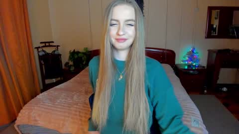 Snapshot of elinor_faith chatting on 01.21.25 elinor_faith online show from 01.21.25